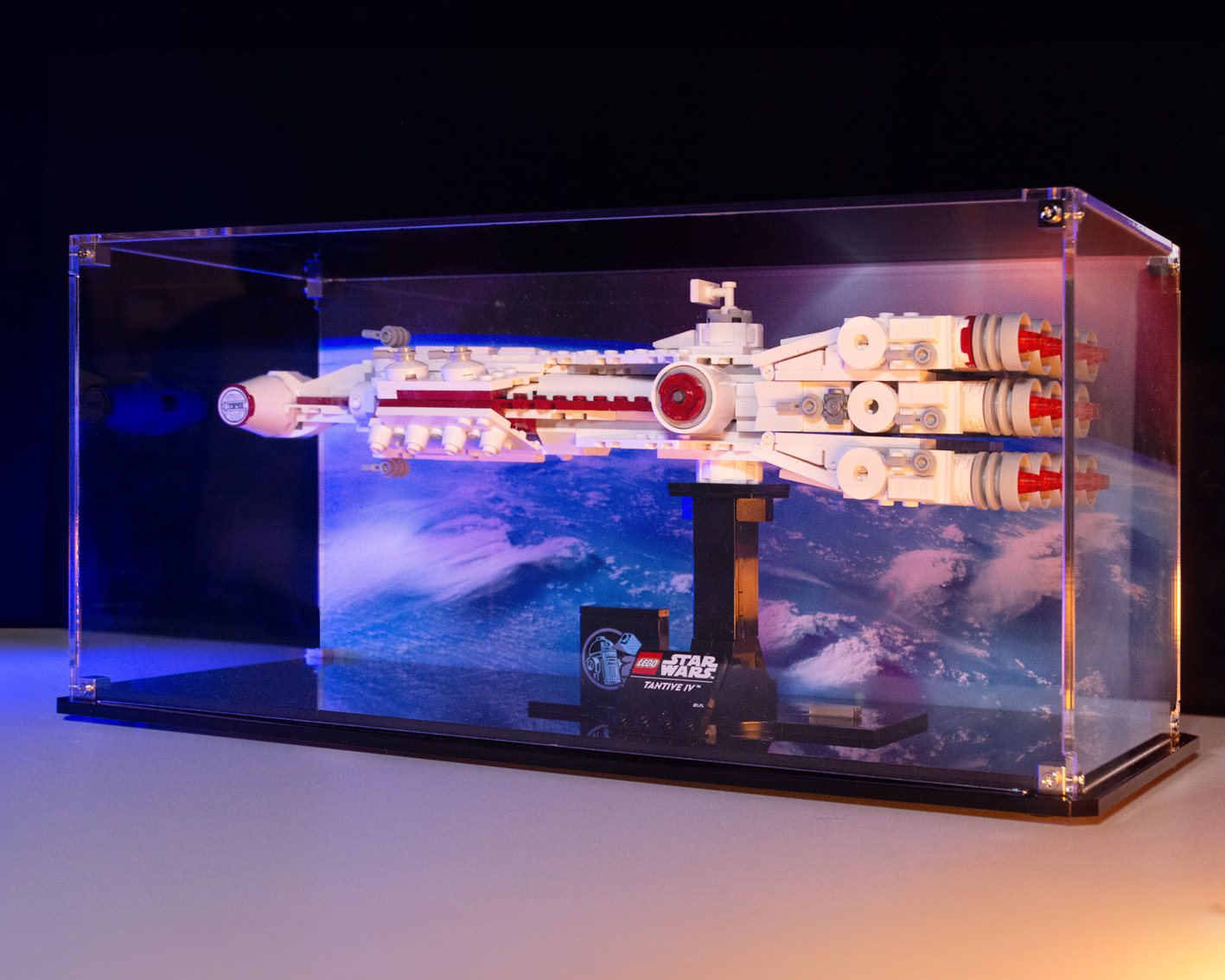 display case for LEGO® Star Wars™ Tantive IV