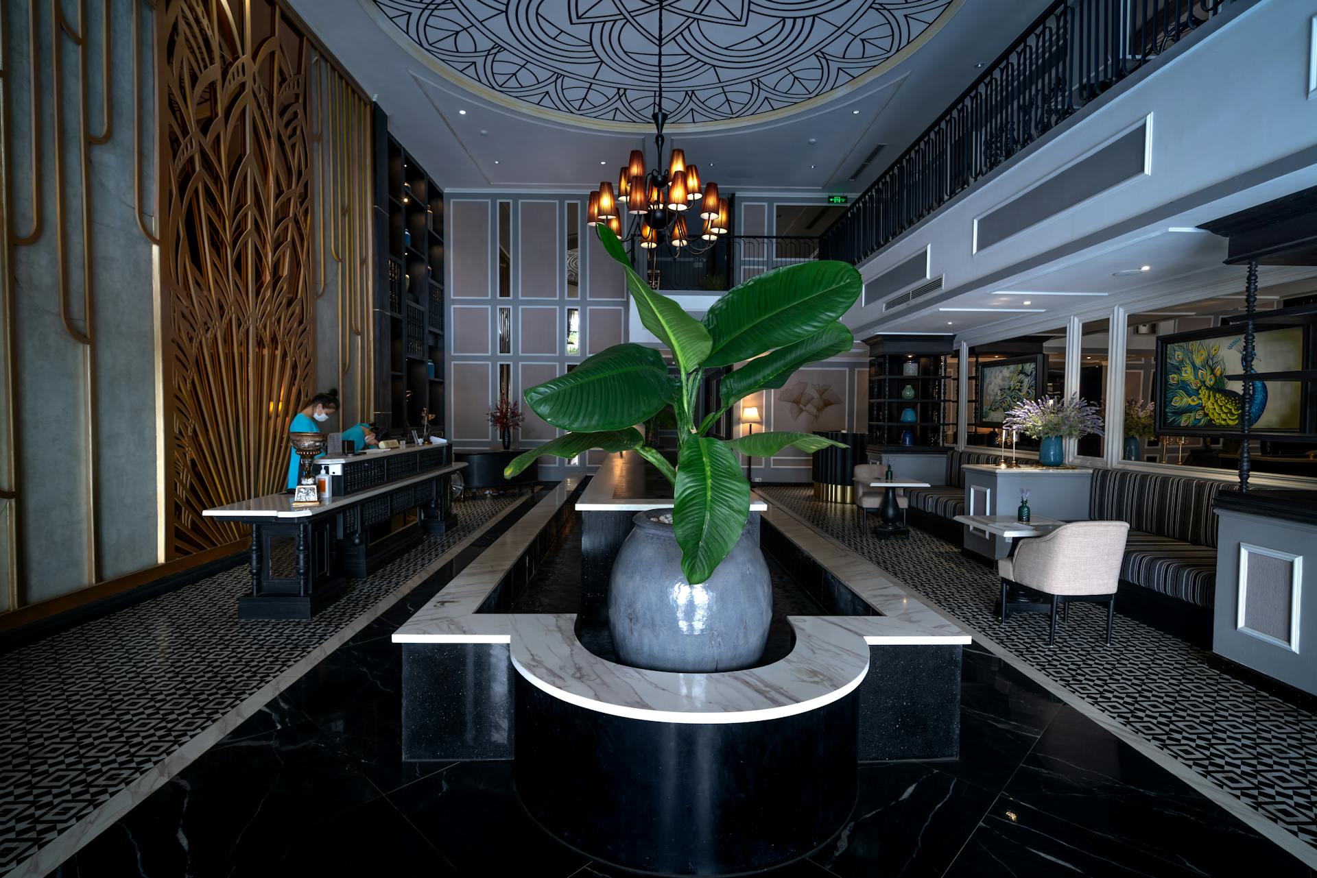 hotel lobby 