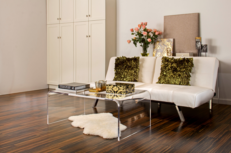 Large Acrylic Coffee Table Displays Pop Anywhere To Close