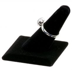 Black 1 Finger Ring Display